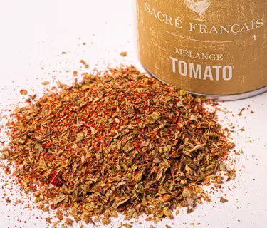 Tomato - Ce mélange d'épices d'herbes aromatiques Tomato parfumera avec delice vos préparations à base de tomate : sauces, pâtes bolognaise, pizzas, lasagnes… 