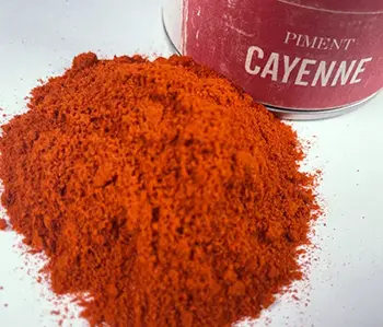Piment de Cayenne  - Variété de piment traditionnel de couleur rouge et au goût très relevé.