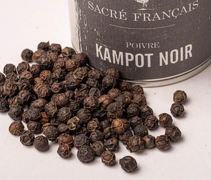 50 g de poivre de Kampot noir Bio disponible sur Poivre & Ko