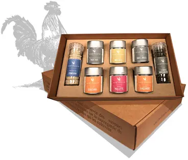 Coffrets Sacré français - Coffret cadeau - Madagascar - Le coffret Madagascar est une sélection d'épices provenant de l'île Rouge, très réputée pour son magnifique terroir organique. Ce coffret offrira un assortiment d'épices pour une cuisine pleine de saveurs…