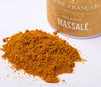 Épices Sacré français - Mélange d’épices - Curry - Massalé - Mélange d'épices créole. Il relève avec puissance les plats de viande, poisson ou légume, apportant une saveur riche et parfumée propre à la cuisine réunionnaise et mauricienne.